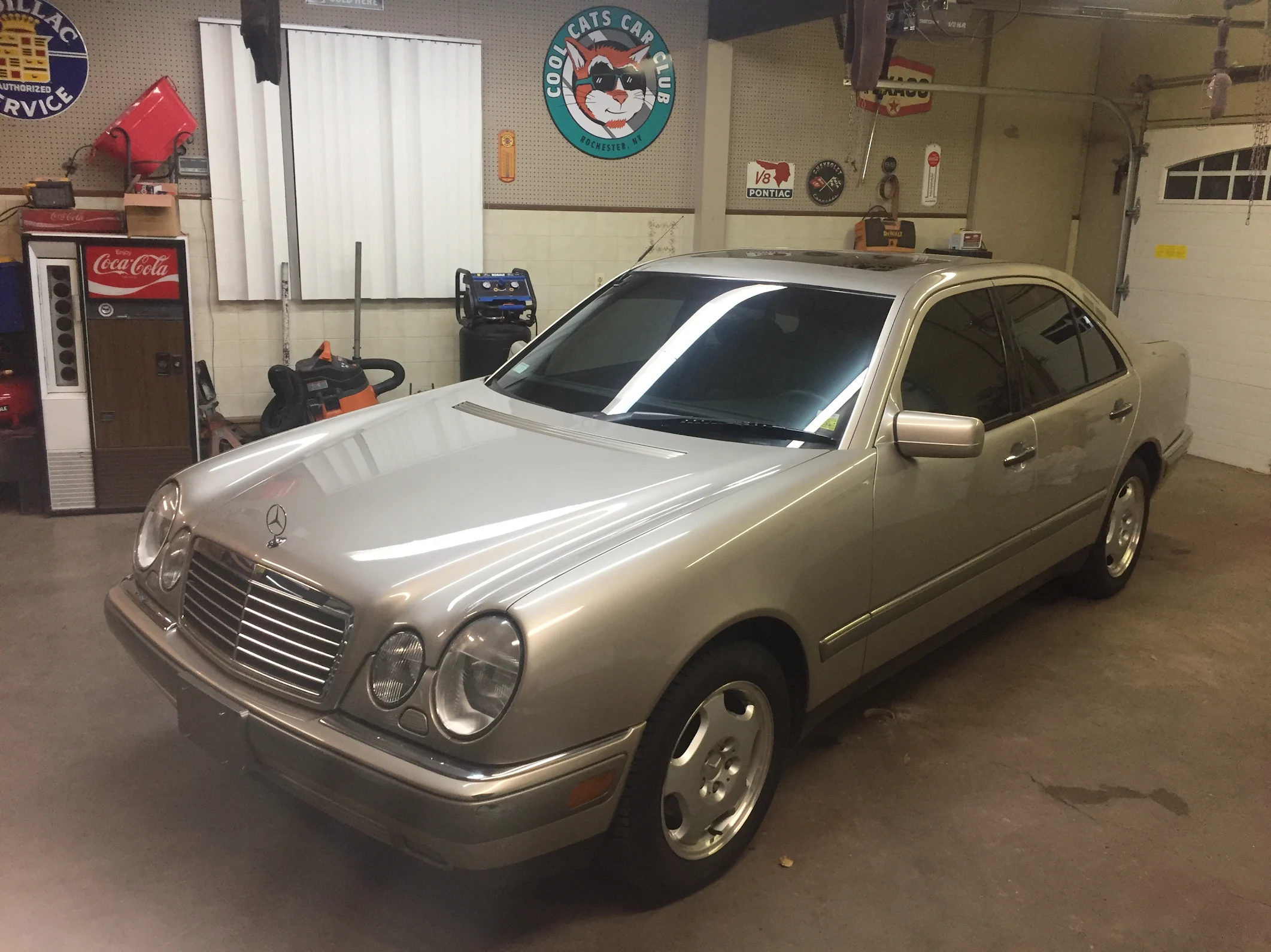 Quality Motorcars of Rochester 4 Your Community Marketplace: It's quick and easy. Learn, Shop, Sell, and connect with friends and family.