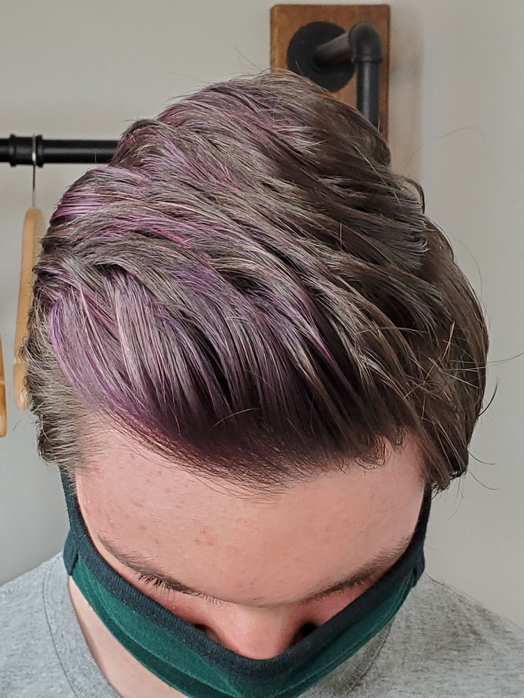 R Salon Spa 2 Your Community Marketplace: It's quick and easy. Learn, Shop, Sell, and connect with friends and family.