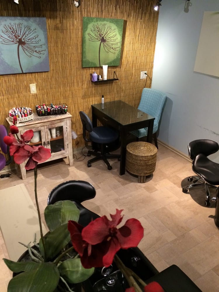 R Salon Spa 8 Your Community Marketplace: It's quick and easy. Learn, Shop, Sell, and connect with friends and family.