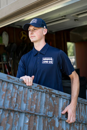 Remove and Go 3 Your Community Marketplace: It's quick and easy. Learn, Shop, Sell, and connect with friends and family.