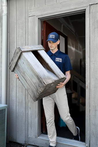 Remove and Go Your Community Marketplace: It's quick and easy. Learn, Shop, Sell, and connect with friends and family.