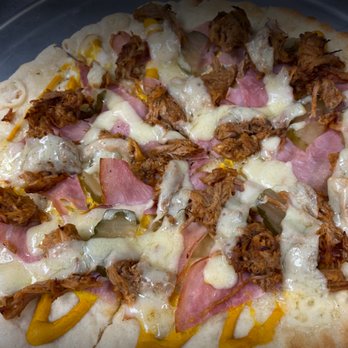 Roar6 Your Community Marketplace: It's quick and easy. Learn, Shop, Sell, and connect with friends and family.