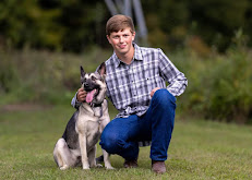 Rob Daniels Photography2 Your Community Marketplace: It's quick and easy. Learn, Shop, Sell, and connect with friends and family.