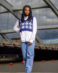 Rob Daniels Photography6 Your Community Marketplace: It's quick and easy. Learn, Shop, Sell, and connect with friends and family.