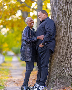 Rob Daniels Photography7 Your Community Marketplace: It's quick and easy. Learn, Shop, Sell, and connect with friends and family.