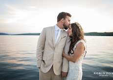 Robin Fox Photography1 1 Your Community Marketplace: It's quick and easy. Learn, Shop, Sell, and connect with friends and family.