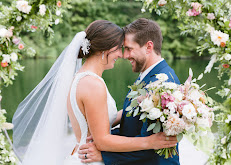 Rose and Grain Studio1 Your Community Marketplace: It's quick and easy. Learn, Shop, Sell, and connect with friends and family.