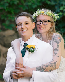 Rose and Grain Studio8 Your Community Marketplace: It's quick and easy. Learn, Shop, Sell, and connect with friends and family.