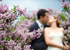 Sarah O Photo4 Your Community Marketplace: It's quick and easy. Learn, Shop, Sell, and connect with friends and family.