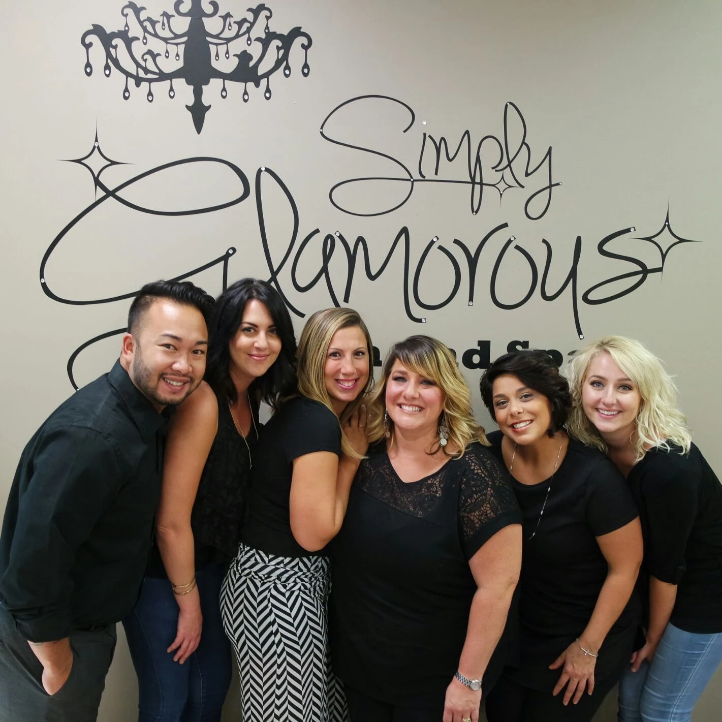 Simply Glamorous Salon 3 Your Community Marketplace: It's quick and easy. Learn, Shop, Sell, and connect with friends and family.