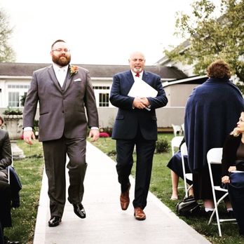 Spectrum Sounds1 1 Your Community Marketplace: It's quick and easy. Learn, Shop, Sell, and connect with friends and family.