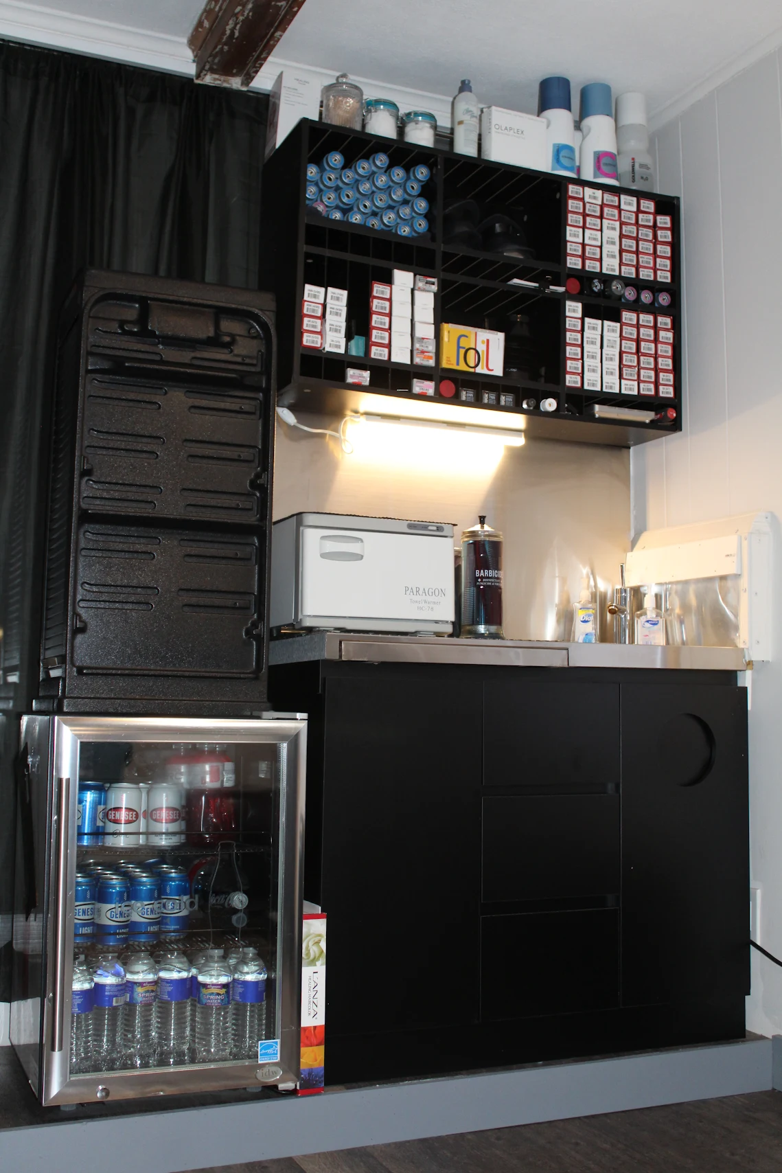 Stanley Jordan Salon 3 Your Community Marketplace: It's quick and easy. Learn, Shop, Sell, and connect with friends and family.