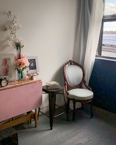 Susan Elizabeth Portraits Your Community Marketplace: It's quick and easy. Learn, Shop, Sell, and connect with friends and family.