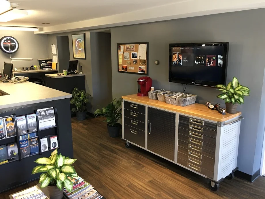 Sutherland Service Center 5 Your Community Marketplace: It's quick and easy. Learn, Shop, Sell, and connect with friends and family.