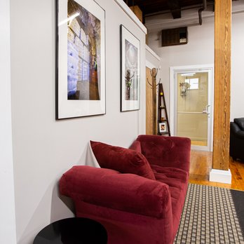 TJT Photography1 Your Community Marketplace: It's quick and easy. Learn, Shop, Sell, and connect with friends and family.