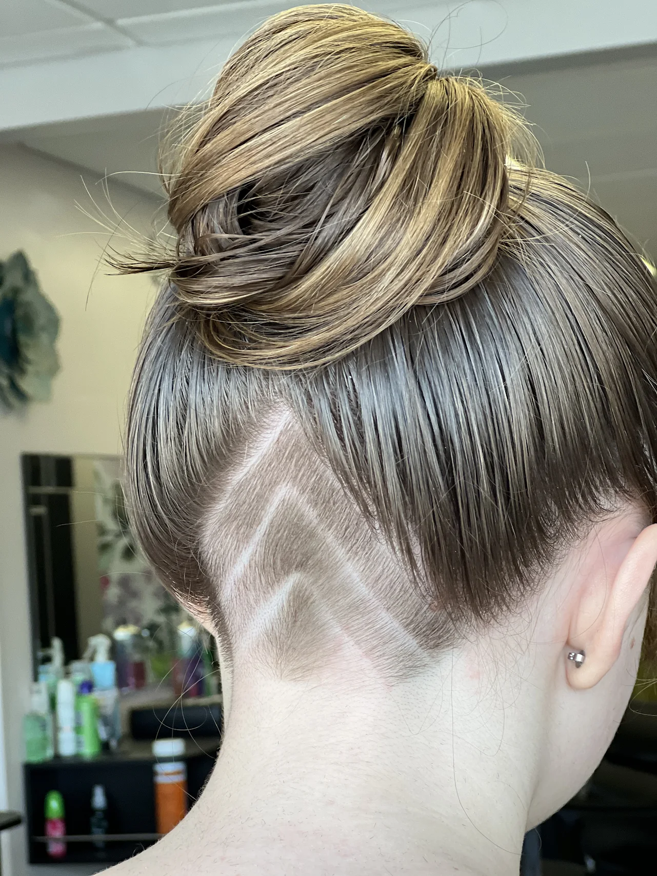 Tesoro Beauty inc 2 Your Community Marketplace: It's quick and easy. Learn, Shop, Sell, and connect with friends and family.