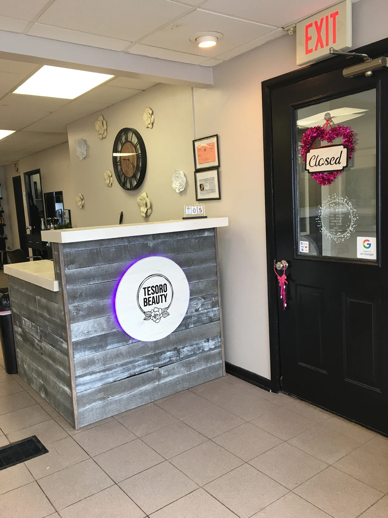 Tesoro Beauty inc 3 Your Community Marketplace: It's quick and easy. Learn, Shop, Sell, and connect with friends and family.