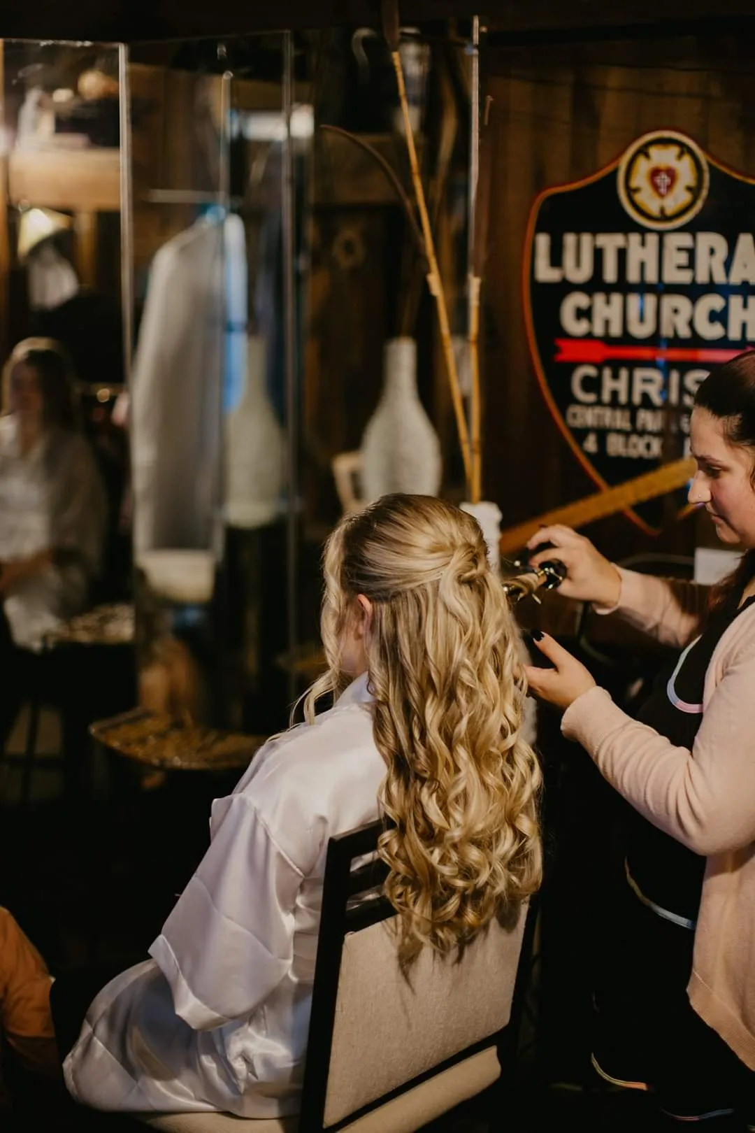 Tesoro Beauty inc 6 Your Community Marketplace: It's quick and easy. Learn, Shop, Sell, and connect with friends and family.