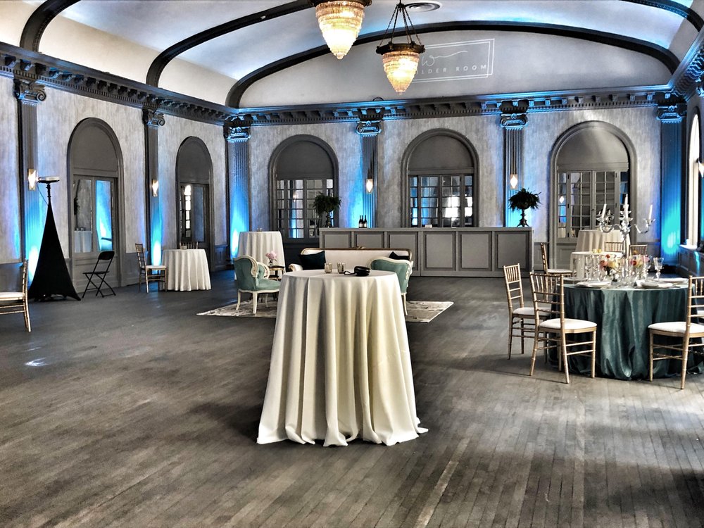 The Wilder Room 3 Your Community Marketplace: It's quick and easy. Learn, Shop, Sell, and connect with friends and family.