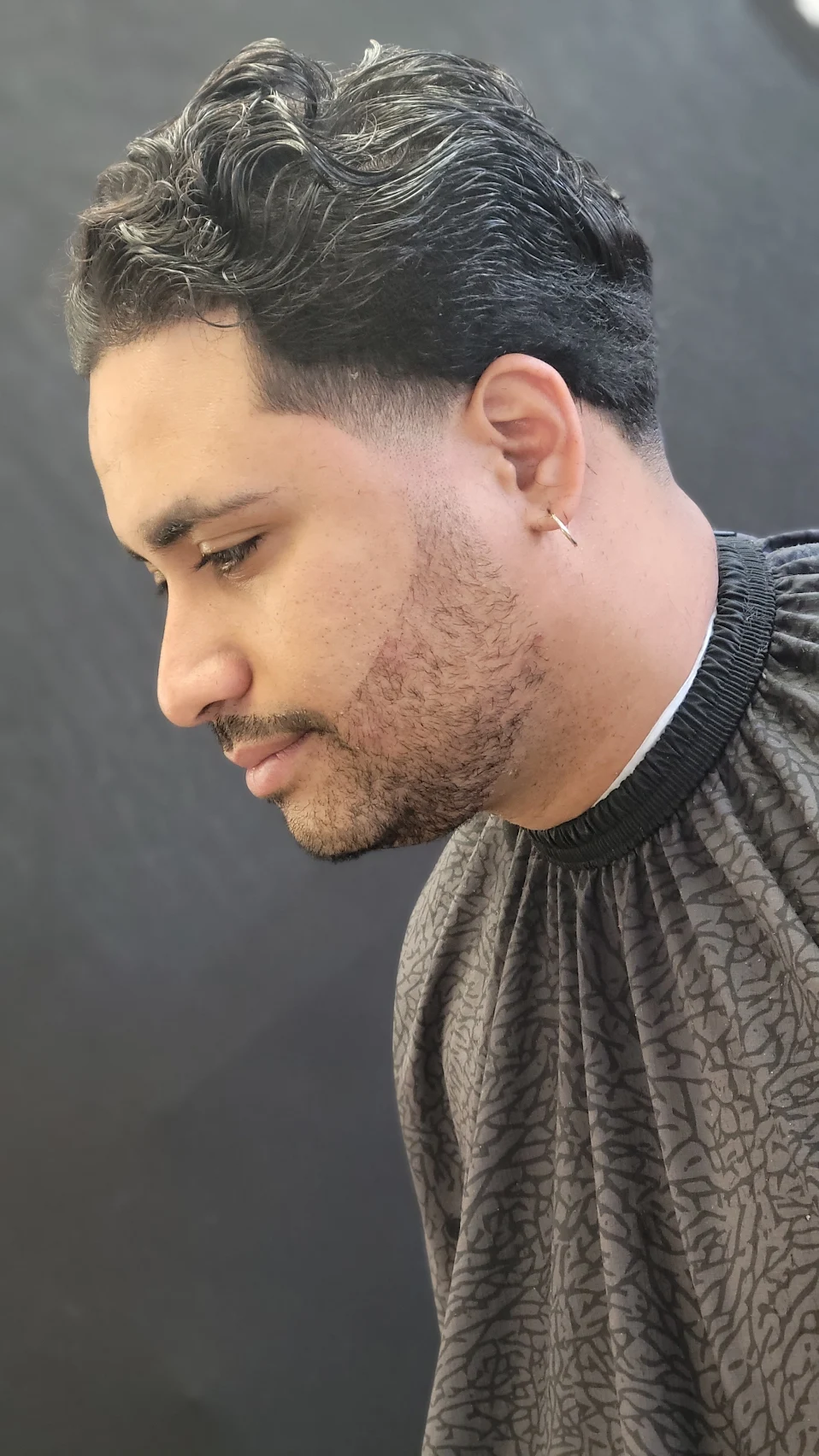 Top of the Line Barbershop 4 Your Community Marketplace: It's quick and easy. Learn, Shop, Sell, and connect with friends and family.