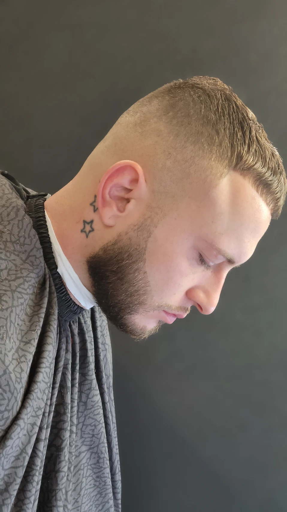 Top of the Line Barbershop 7 Your Community Marketplace: It's quick and easy. Learn, Shop, Sell, and connect with friends and family.