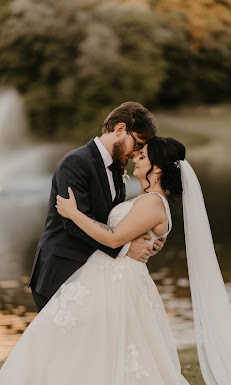 Valerie Marie Photography5 Your Community Marketplace: It's quick and easy. Learn, Shop, Sell, and connect with friends and family.