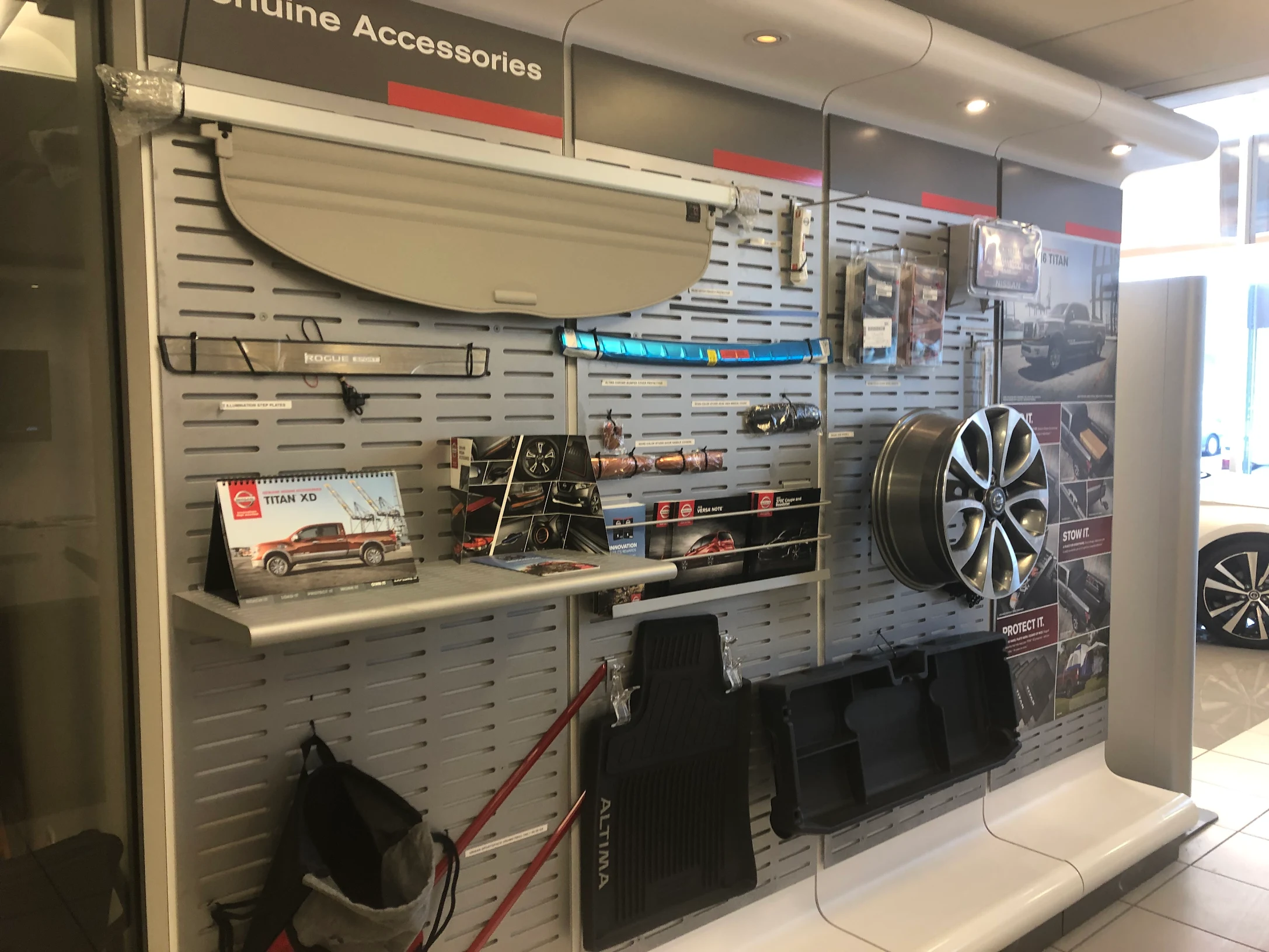 Vision Nissan Greece 5 Your Community Marketplace: It's quick and easy. Learn, Shop, Sell, and connect with friends and family.