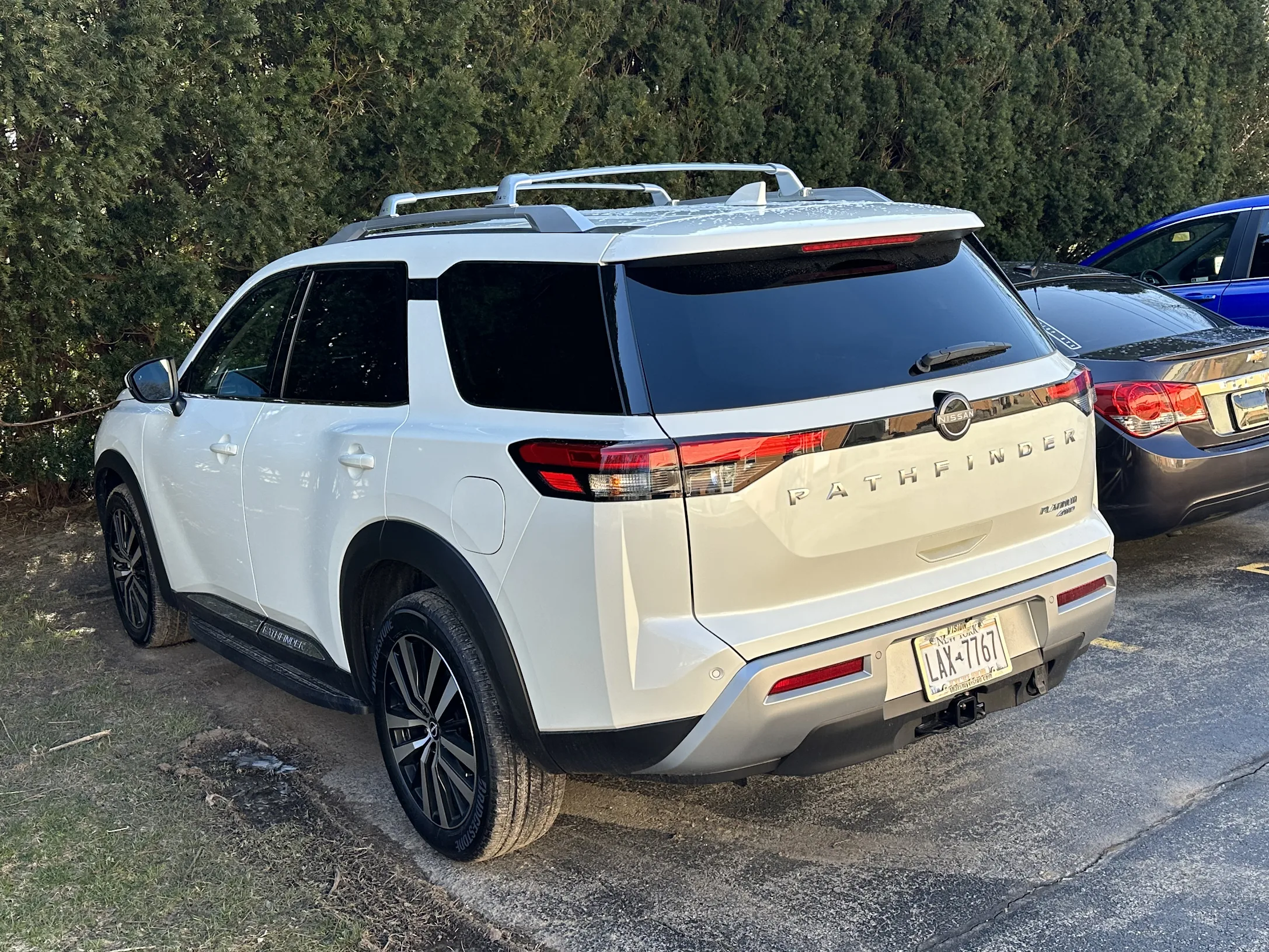 Vision Nissan Greece 6 Your Community Marketplace: It's quick and easy. Learn, Shop, Sell, and connect with friends and family.