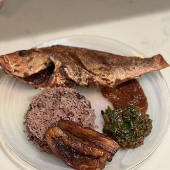 Voila Afrique1 Your Community Marketplace: It's quick and easy. Learn, Shop, Sell, and connect with friends and family.