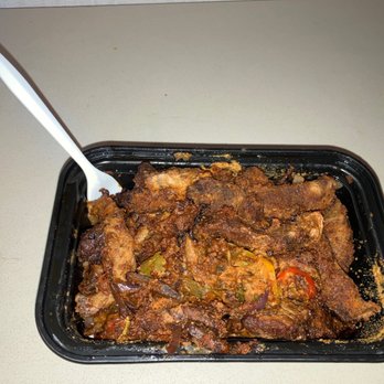 Voila Afrique3 Your Community Marketplace: It's quick and easy. Learn, Shop, Sell, and connect with friends and family.