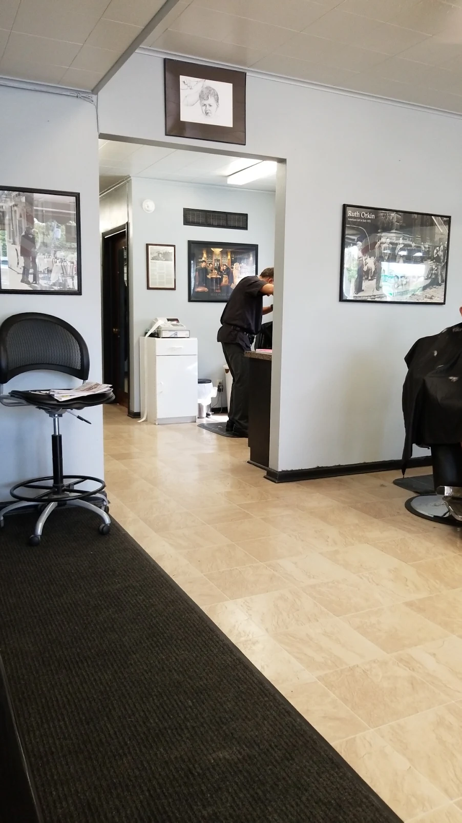 Winton Hair Stylist 4 Your Community Marketplace: It's quick and easy. Learn, Shop, Sell, and connect with friends and family.