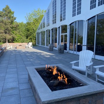 Woodcliff Hotel and Spa4 Your Community Marketplace: It's quick and easy. Learn, Shop, Sell, and connect with friends and family.