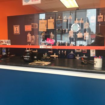 agent2 Your Community Marketplace: It's quick and easy. Learn, Shop, Sell, and connect with friends and family.