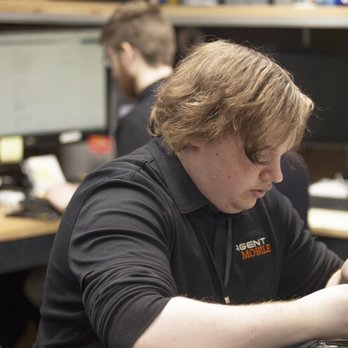 agent3 Your Community Marketplace: It's quick and easy. Learn, Shop, Sell, and connect with friends and family.