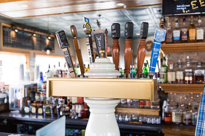 angry10 Your Community Marketplace: It's quick and easy. Learn, Shop, Sell, and connect with friends and family.