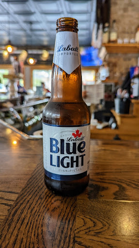 angry6 Your Community Marketplace: It's quick and easy. Learn, Shop, Sell, and connect with friends and family.