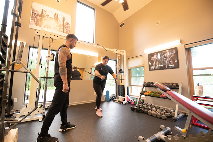 art3 Your Community Marketplace: It's quick and easy. Learn, Shop, Sell, and connect with friends and family.