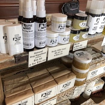 artisan7 Your Community Marketplace: It's quick and easy. Learn, Shop, Sell, and connect with friends and family.