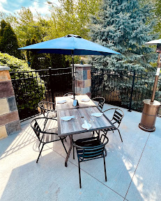 athos9 Your Community Marketplace: It's quick and easy. Learn, Shop, Sell, and connect with friends and family.