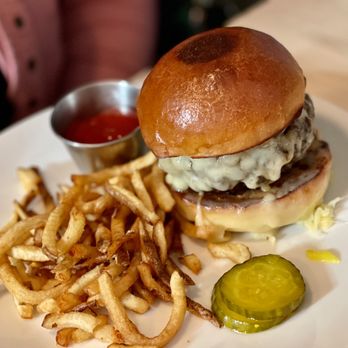 billy11 Your Community Marketplace: It's quick and easy. Learn, Shop, Sell, and connect with friends and family.