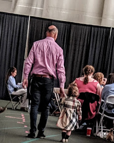 bristol2 Your Community Marketplace: It's quick and easy. Learn, Shop, Sell, and connect with friends and family.