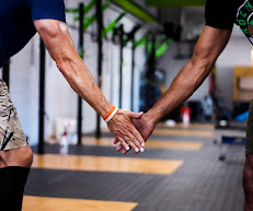 city6 Your Community Marketplace: It's quick and easy. Learn, Shop, Sell, and connect with friends and family.