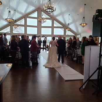 clifton2 Your Community Marketplace: It's quick and easy. Learn, Shop, Sell, and connect with friends and family.