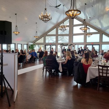 clifton4 Your Community Marketplace: It's quick and easy. Learn, Shop, Sell, and connect with friends and family.