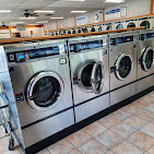 colonial5 Your Community Marketplace: It's quick and easy. Learn, Shop, Sell, and connect with friends and family.