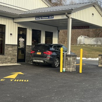 eagle4 Your Community Marketplace: It's quick and easy. Learn, Shop, Sell, and connect with friends and family.