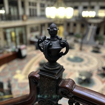 ellicot5 Your Community Marketplace: It's quick and easy. Learn, Shop, Sell, and connect with friends and family.