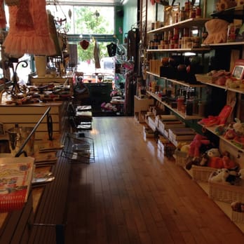 elmwood7 Your Community Marketplace: It's quick and easy. Learn, Shop, Sell, and connect with friends and family.