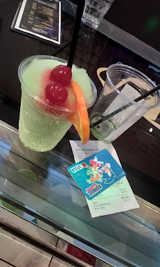 encore5 Your Community Marketplace: It's quick and easy. Learn, Shop, Sell, and connect with friends and family.