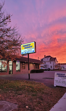 handy6 Your Community Marketplace: It's quick and easy. Learn, Shop, Sell, and connect with friends and family.